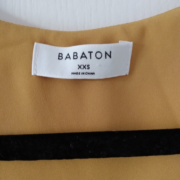 Babaton Aritzia yellow/gold Blouse - Picture 2 of 4